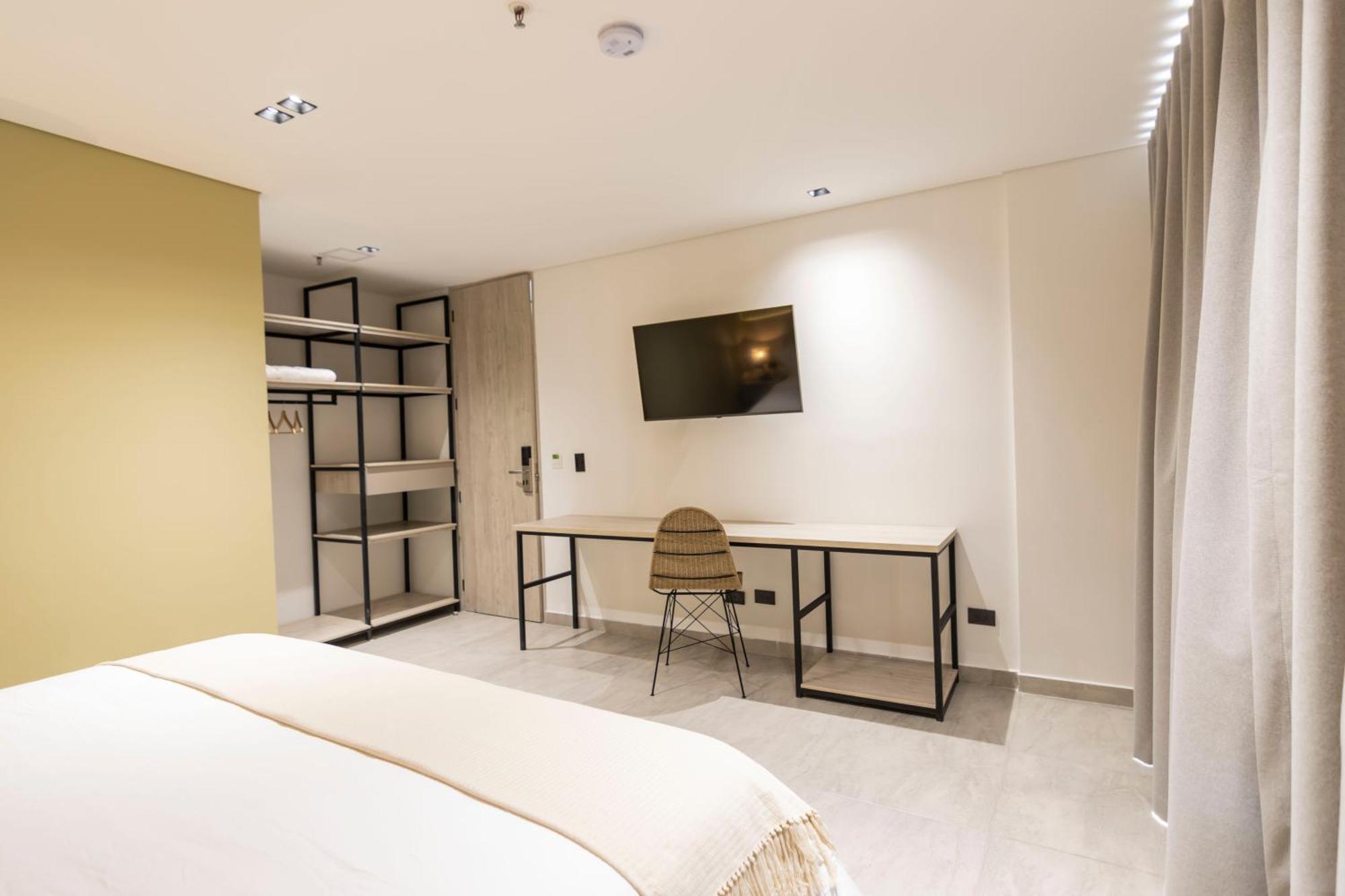Sonata 44 Hotel Laureles Медельин Экстерьер фото