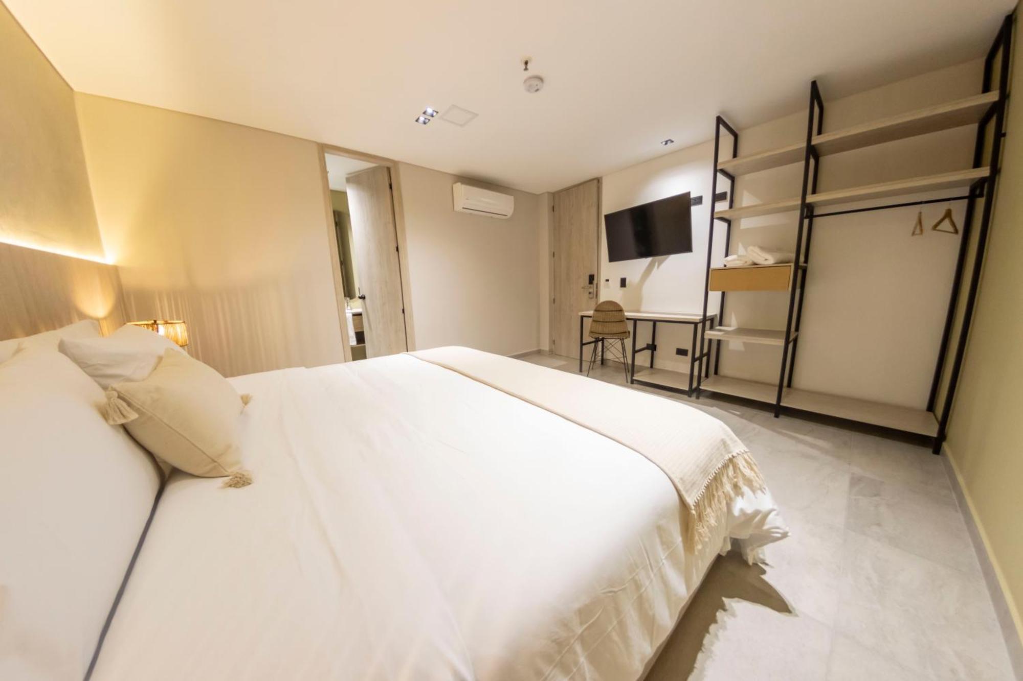 Sonata 44 Hotel Laureles Медельин Экстерьер фото