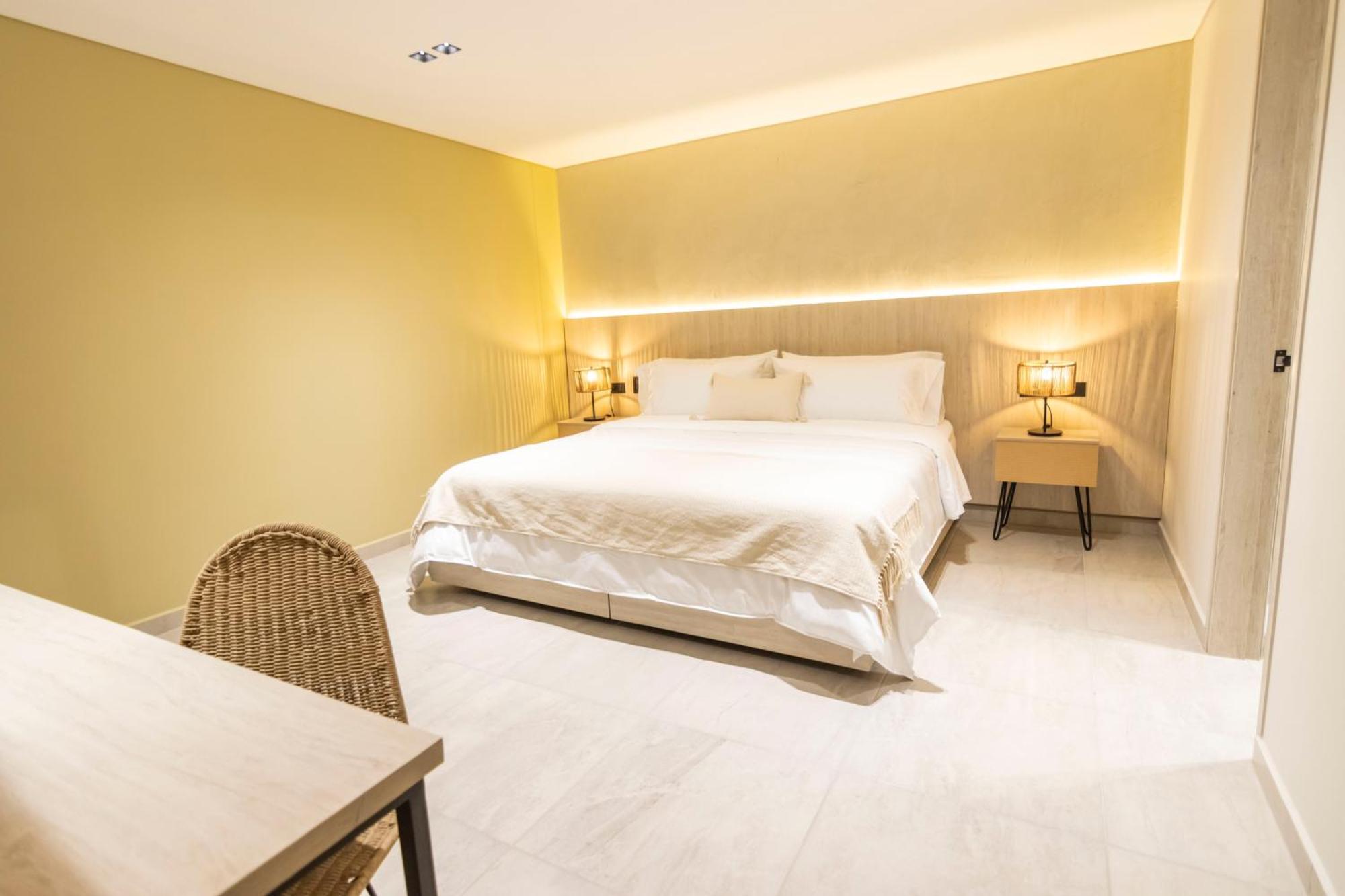Sonata 44 Hotel Laureles Медельин Экстерьер фото