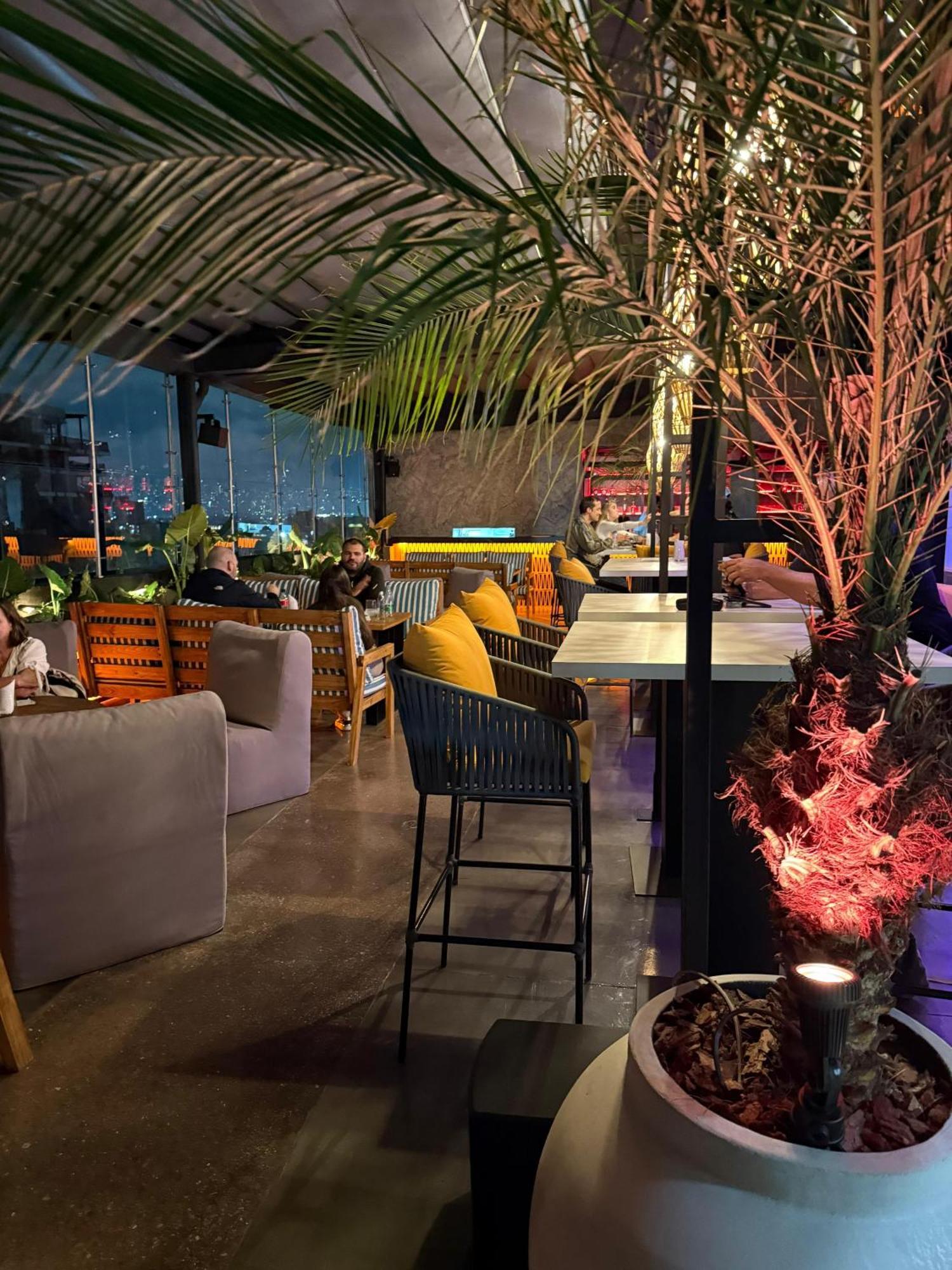 Sonata 44 Hotel Laureles Медельин Экстерьер фото